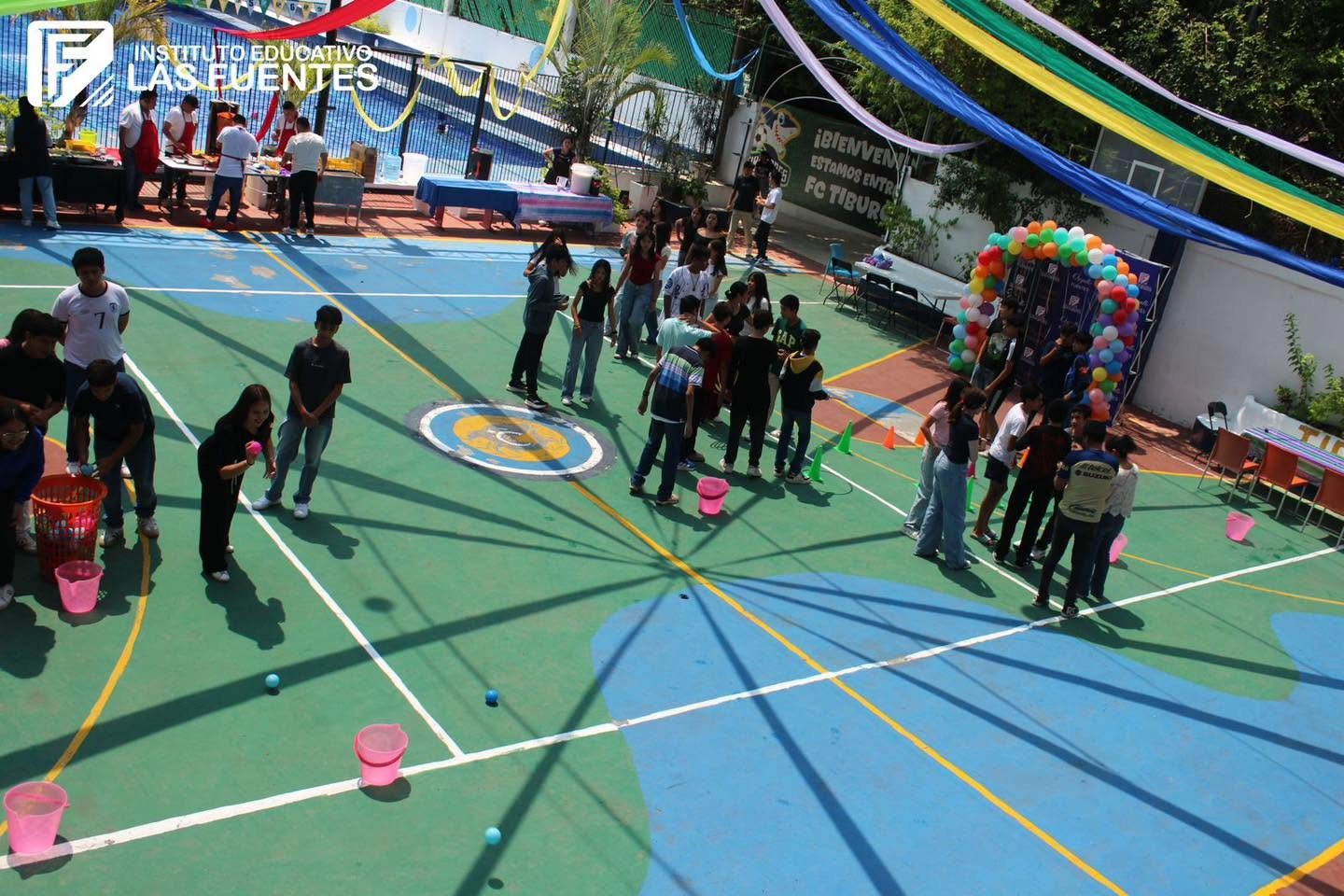 Estudiantes de Secundaria en las instalaciones del Instituto Las Fuentes
